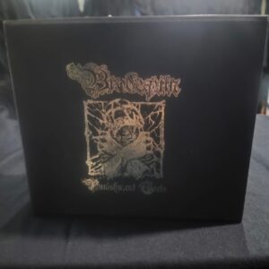 BRODEQUIN - box