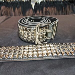 Cinto de Pirâmide com Spyk
